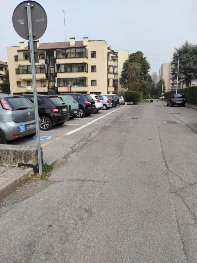 Bilocale Padova Zona Strategica Apartman Kültér fotó