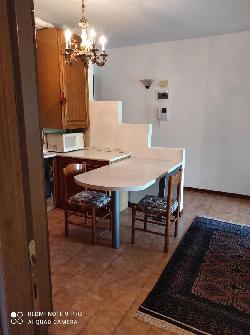 Bilocale Padova Zona Strategica Apartman Kültér fotó